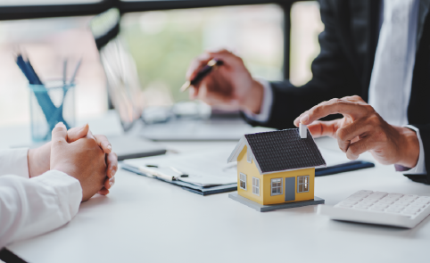 When will mortgage rates go back down below 6%? - Yahoo Finance